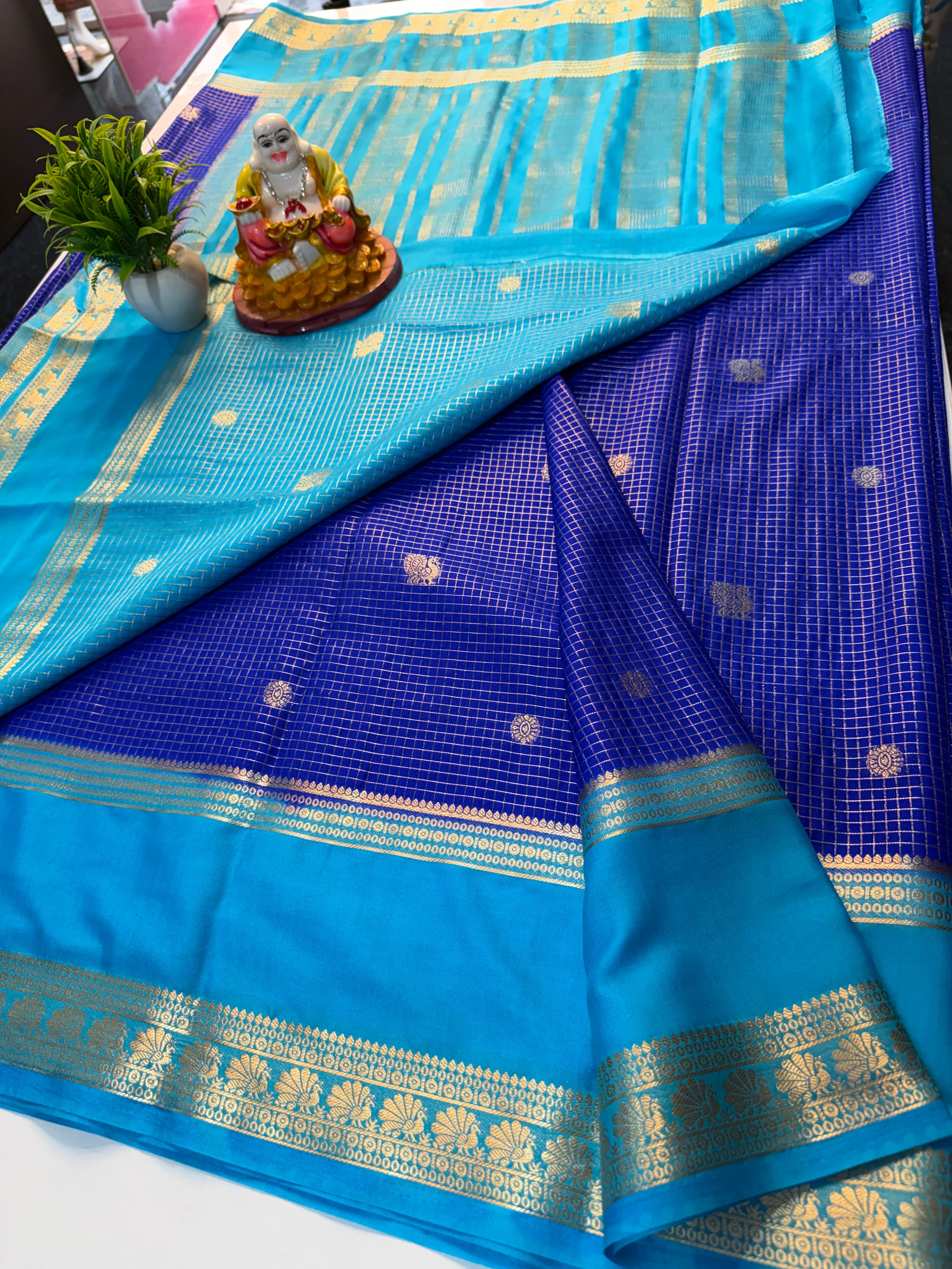 Mysore Crepe Silk Saree with Checks, Buttas & Bentex Border