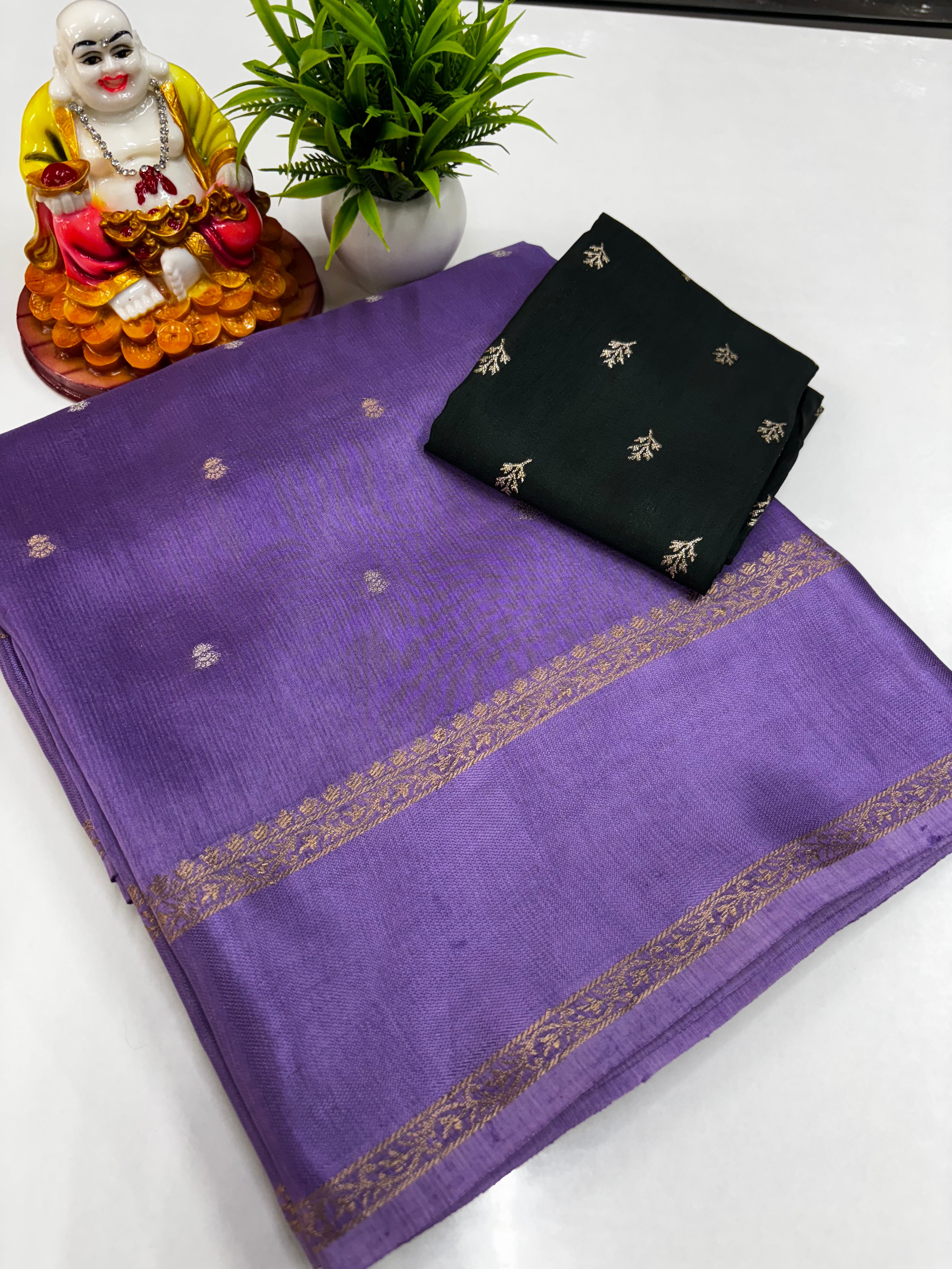 Viscose Saree with Beautiful Bentex Border & Contrast Blouse – Padmavathi Silks and Sarees