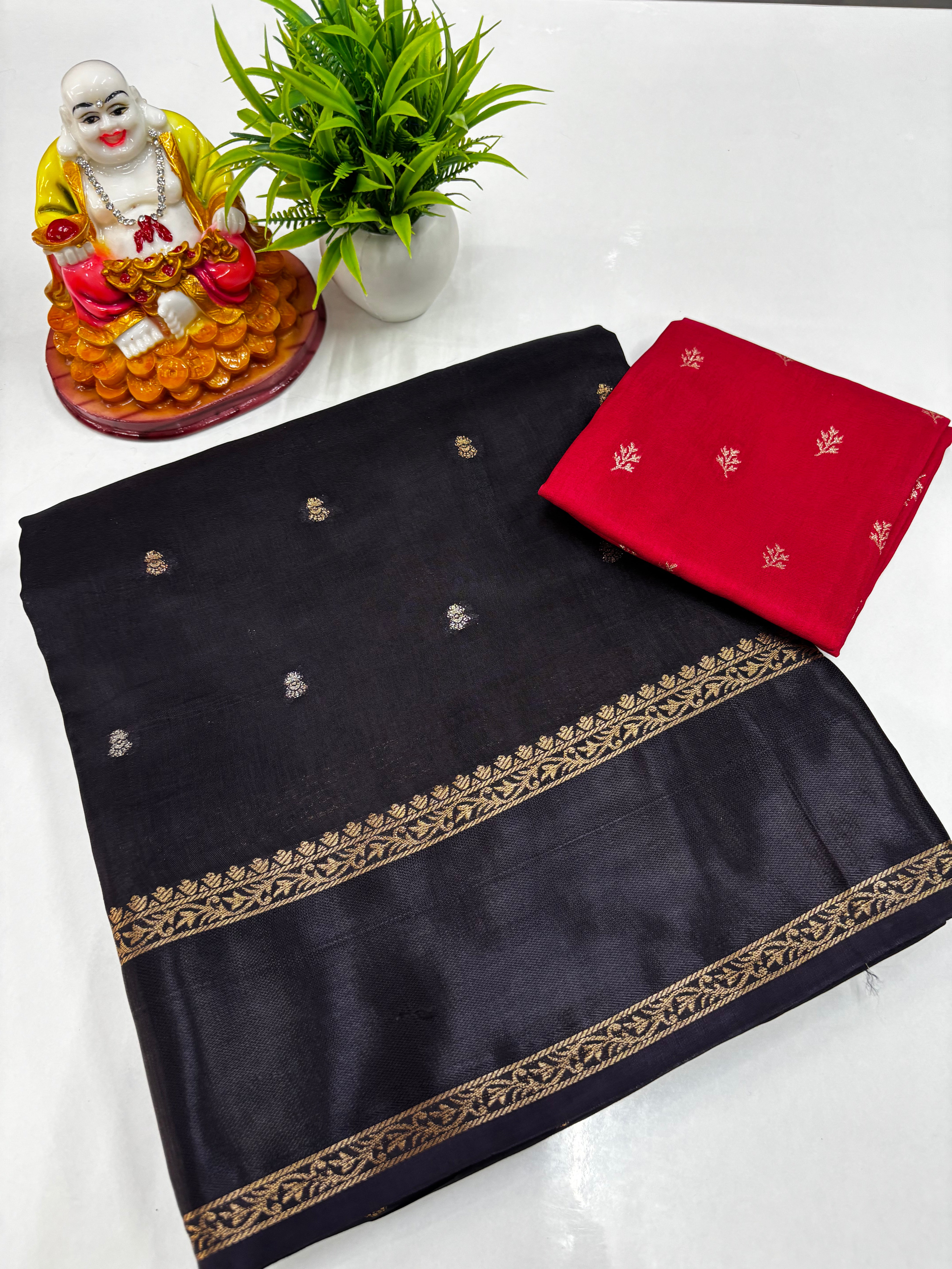 Viscose Saree with Beautiful Bentex Border & Contrast Blouse – Padmavathi Silks and Sarees