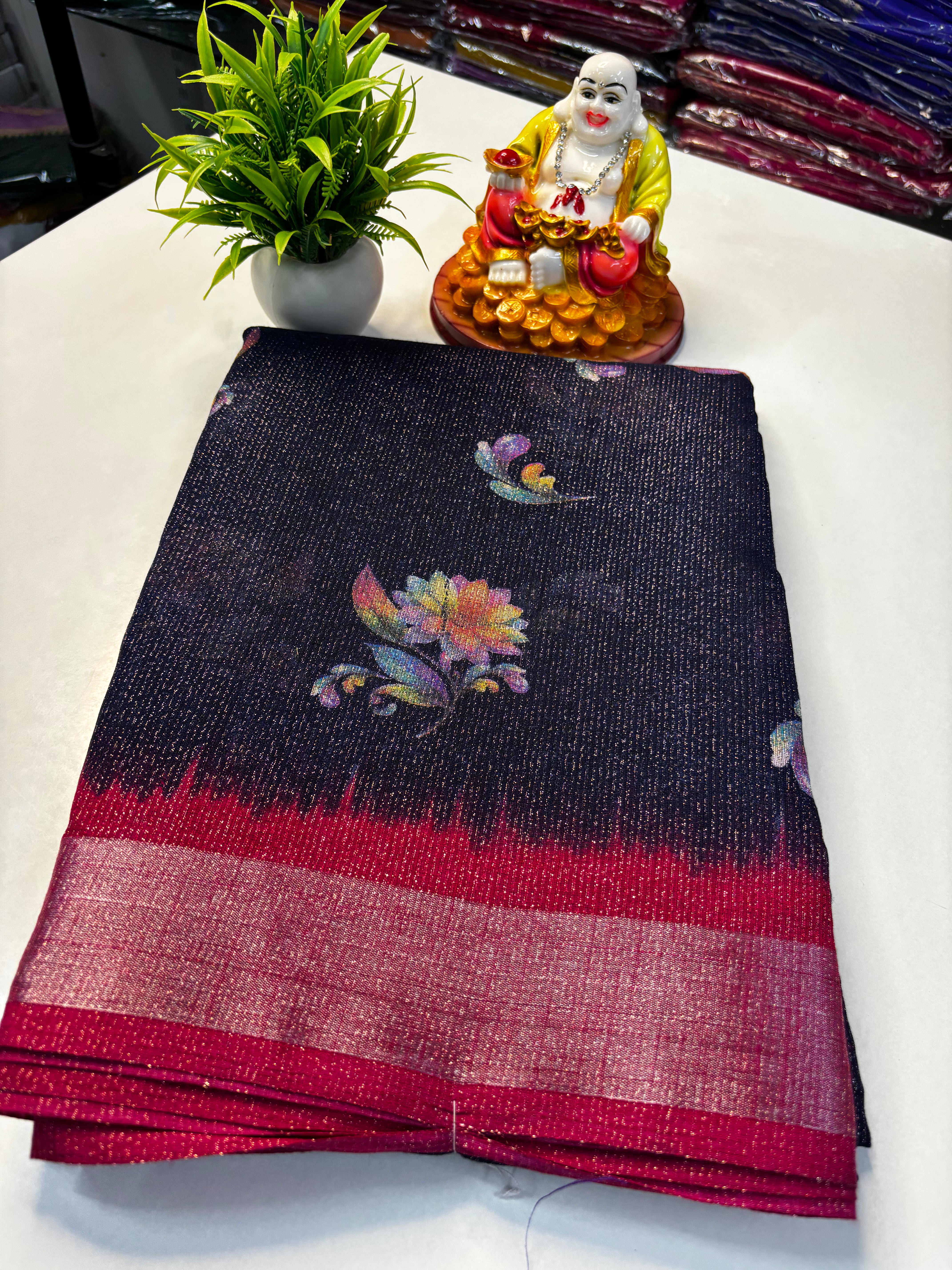 🌸 Beautiful Linen Blended Saree with Floral Design &amp; Rich Pallu