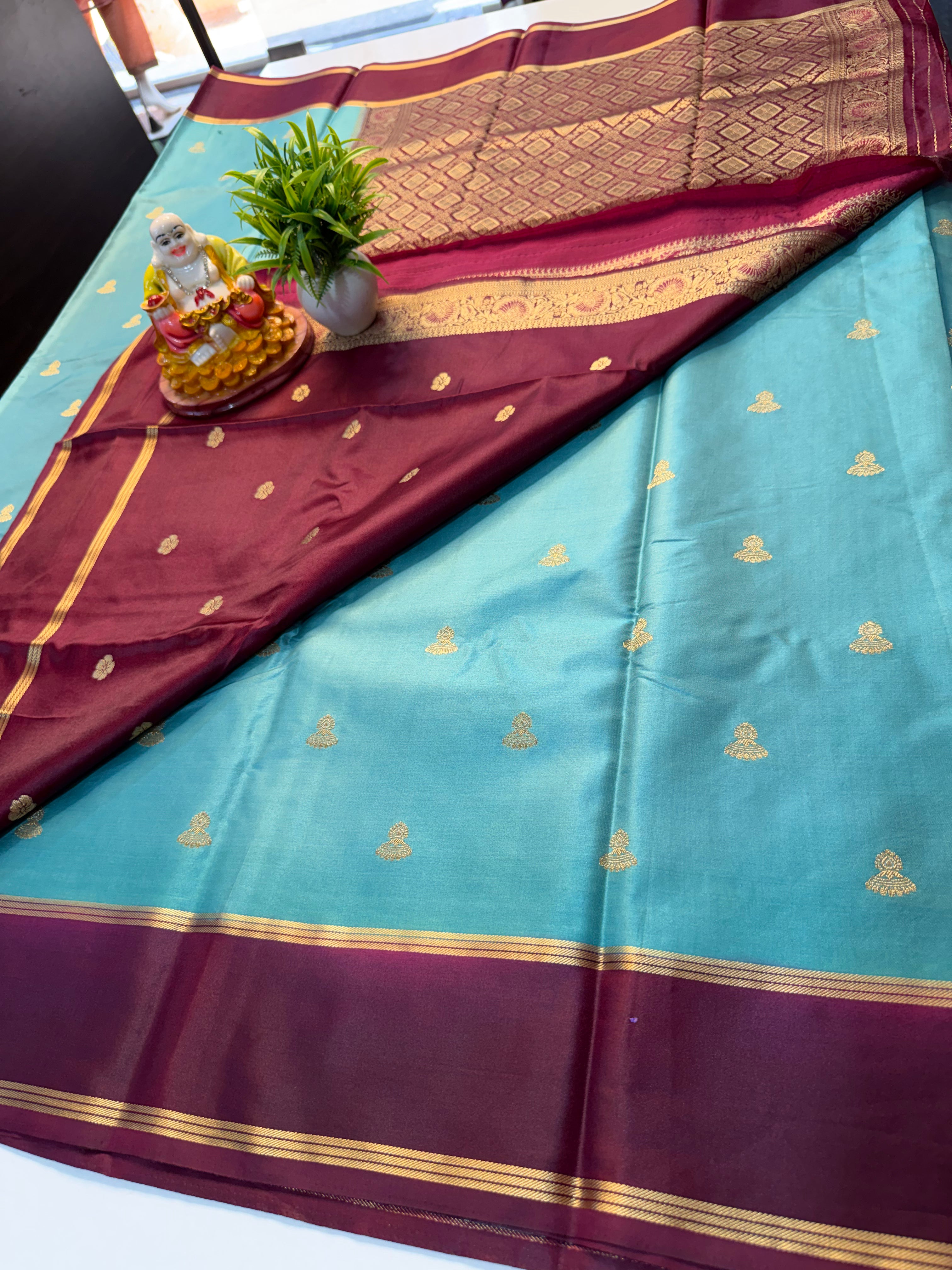 Premium Gajji Silk Saree with Jhumka Buttas, Rich Pallu & Butta Blouse