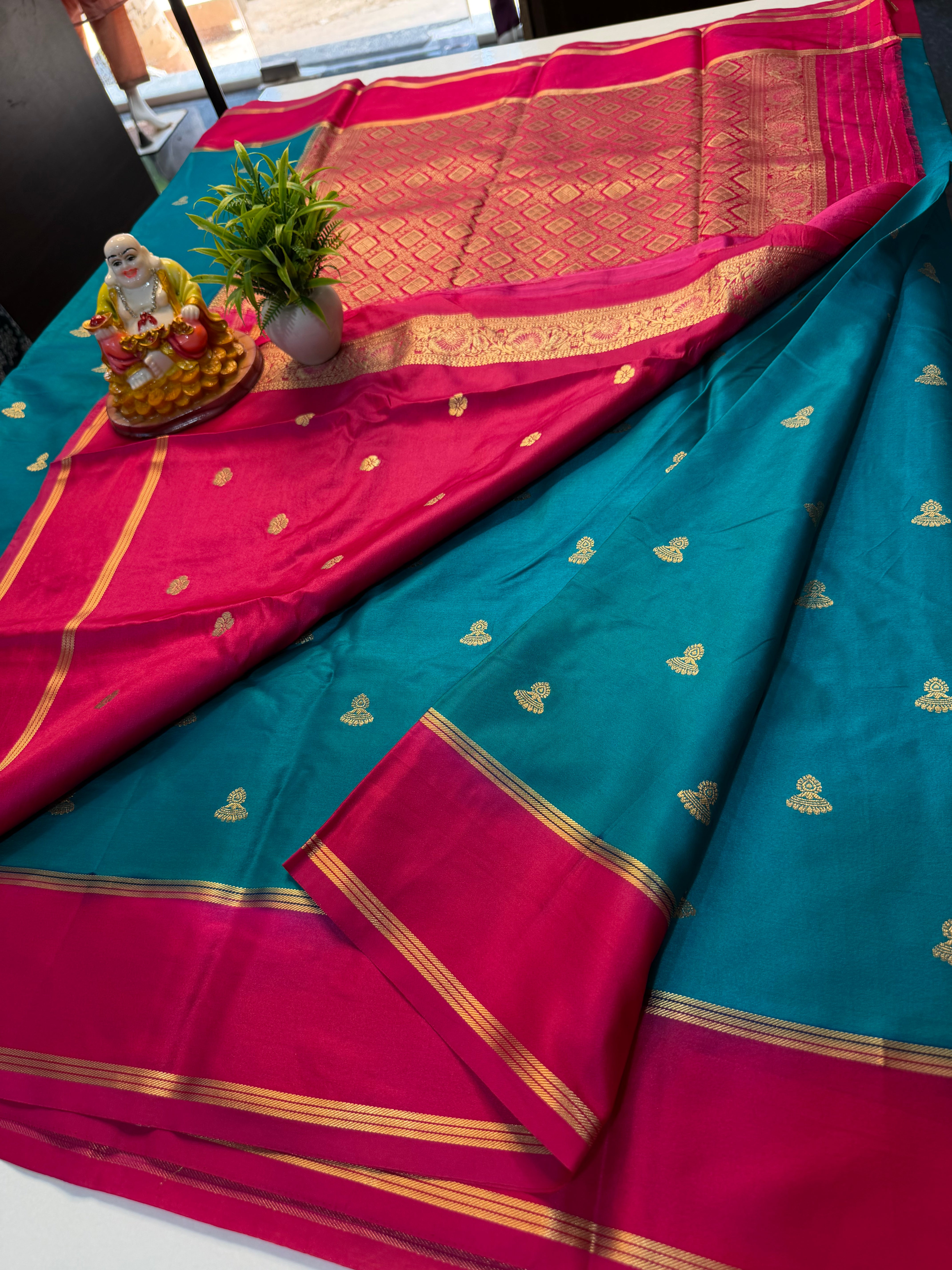 Premium Gajji Silk Saree with Jhumka Buttas, Rich Pallu & Butta Blouse