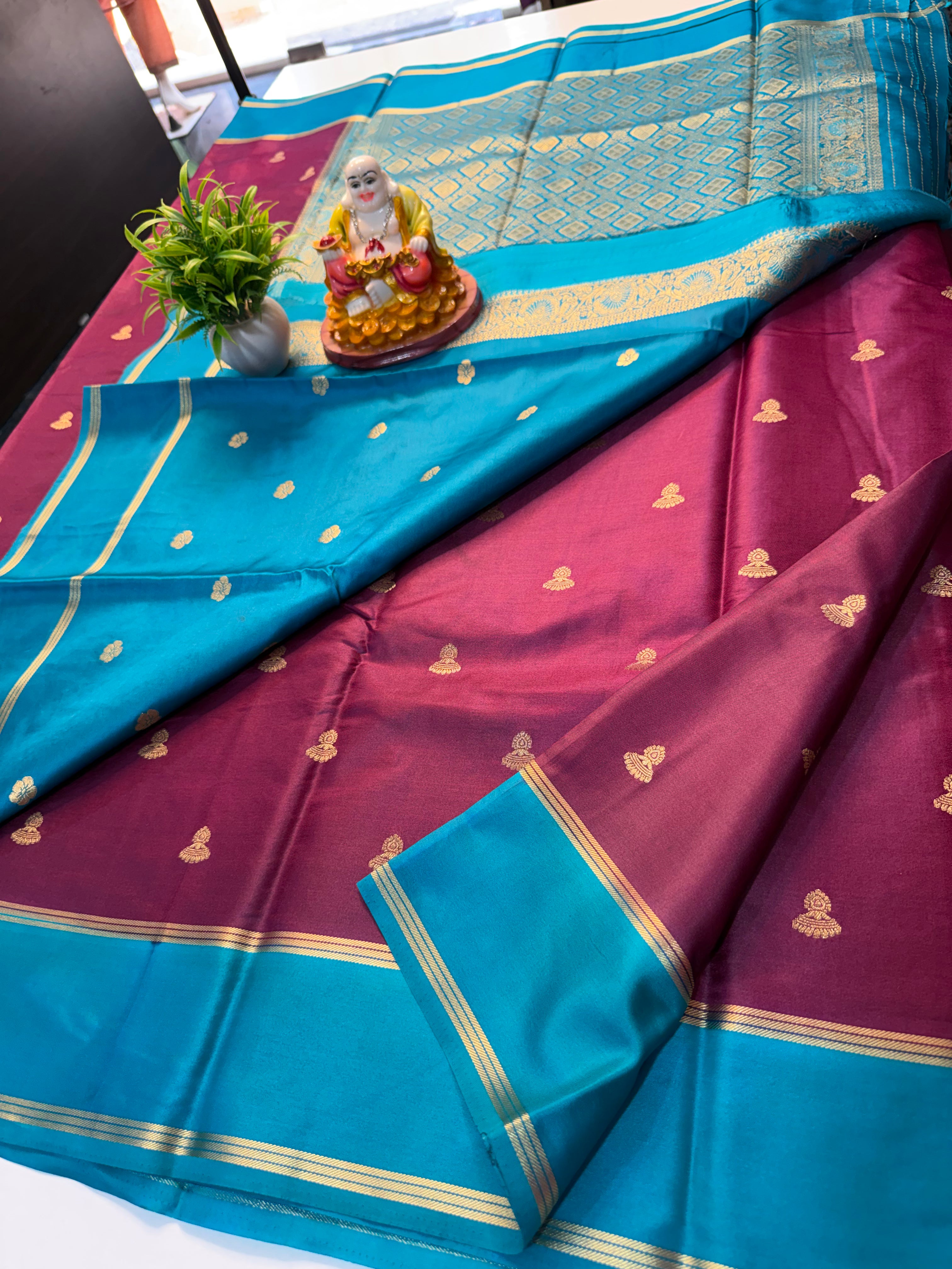 Premium Gajji Silk Saree with Jhumka Buttas, Rich Pallu & Butta Blouse