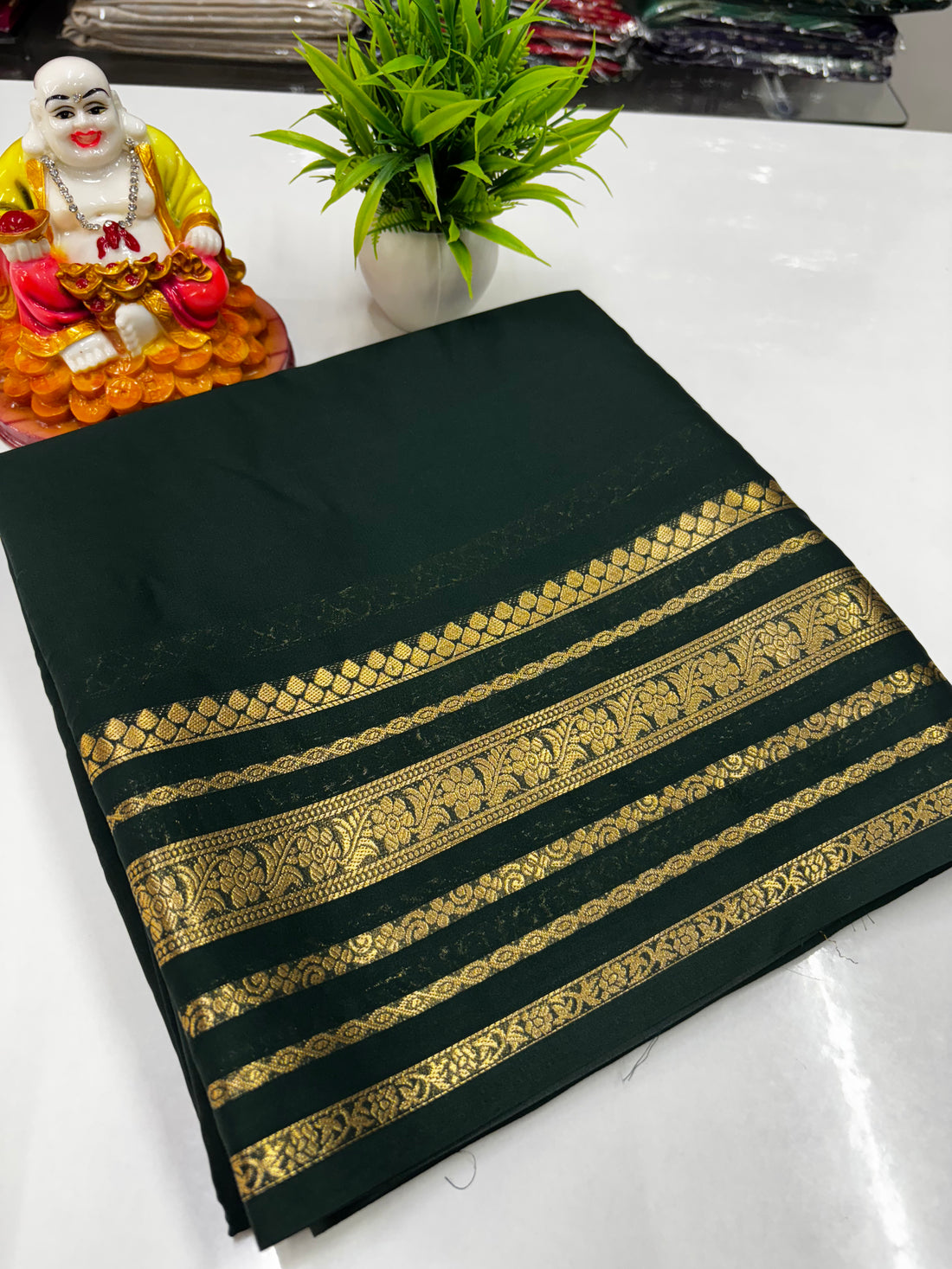 Mysore Crepe Silk Saree – Elegant Border with Chit Pallu | Self Blouse | Padmavathi Silks & Sarees