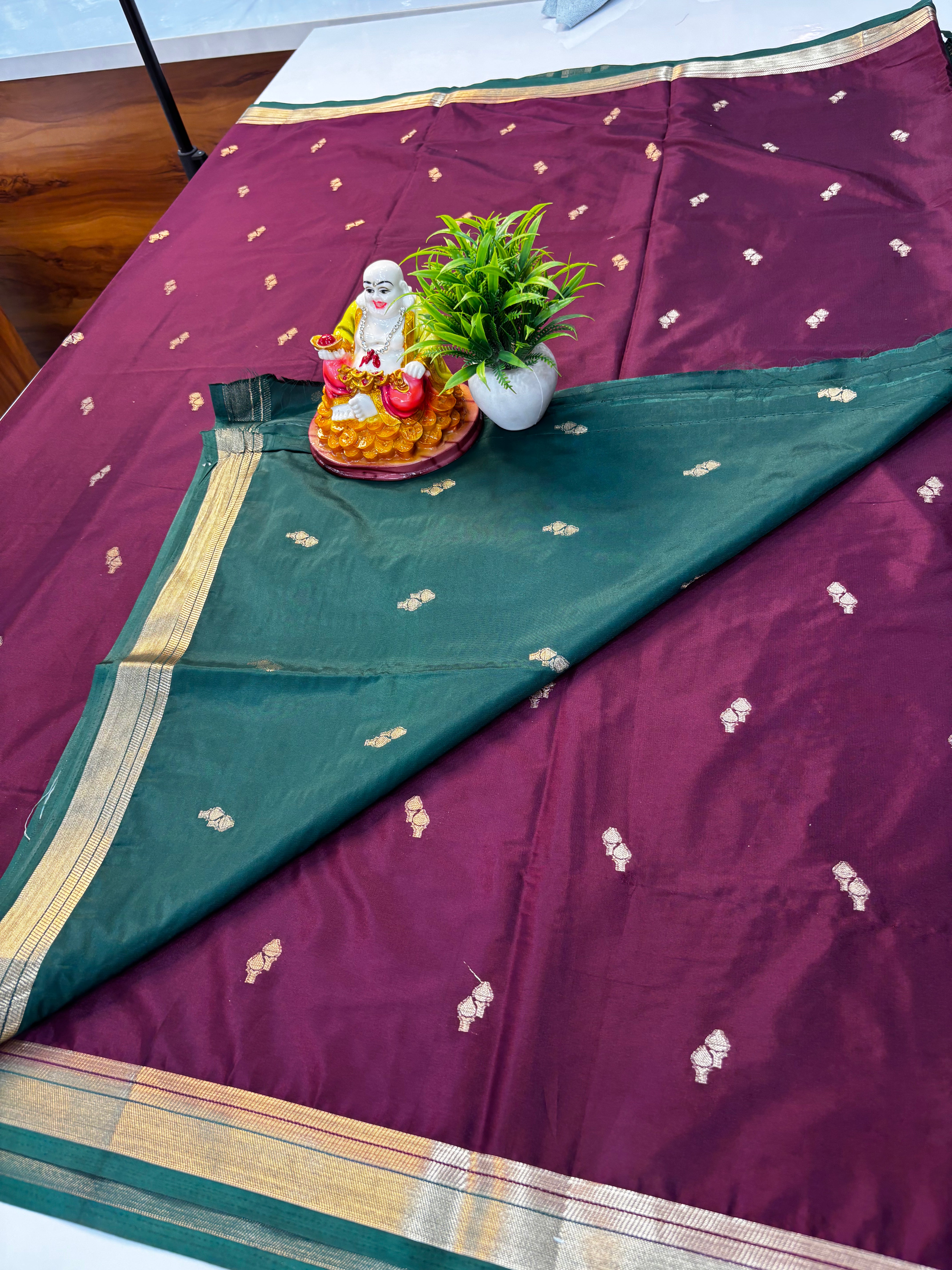Mysore Crepe Silk Saree with Buttas – Padmavathi Silks and Sarees