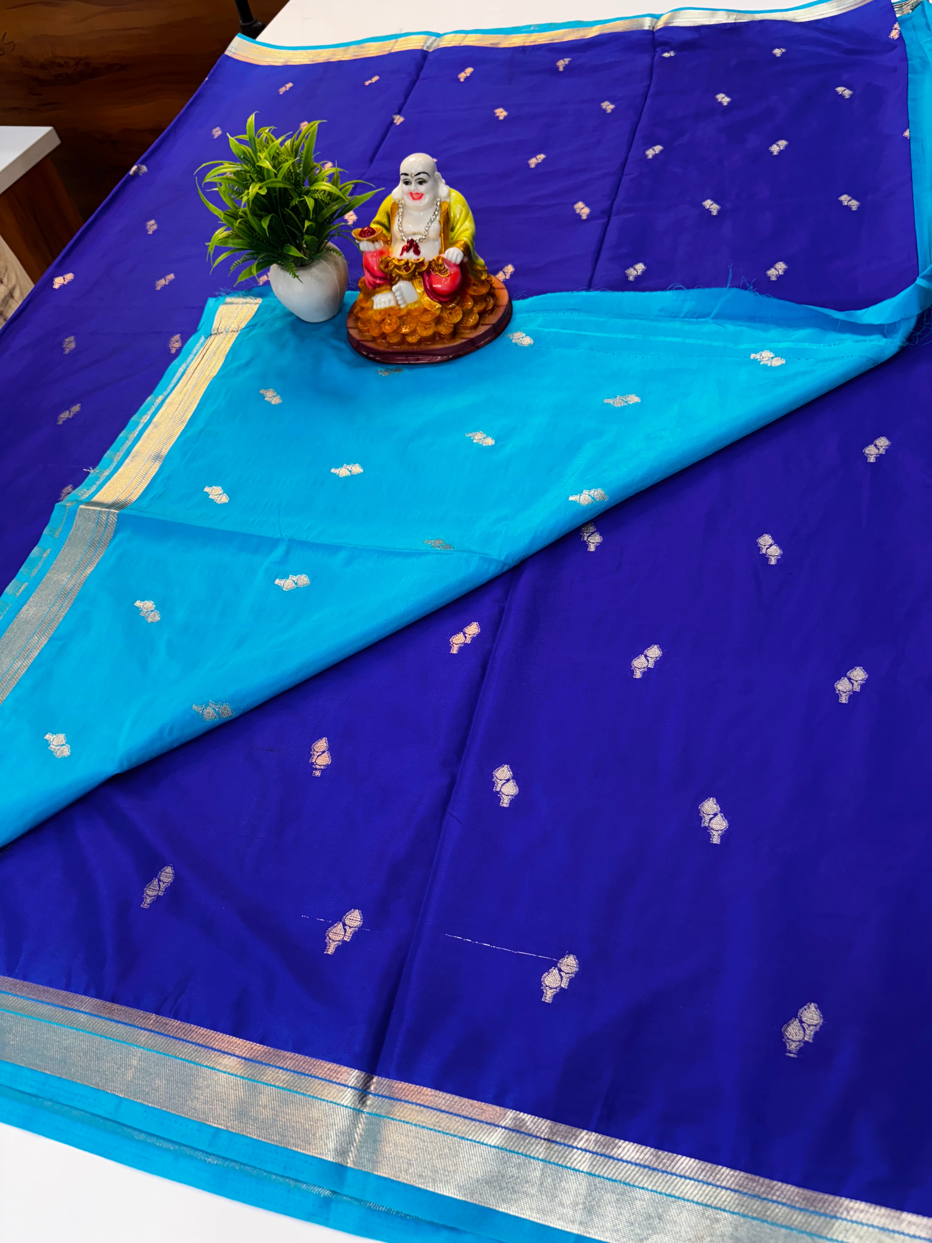 Mysore Crepe Silk Saree with Buttas – Padmavathi Silks and Sarees
