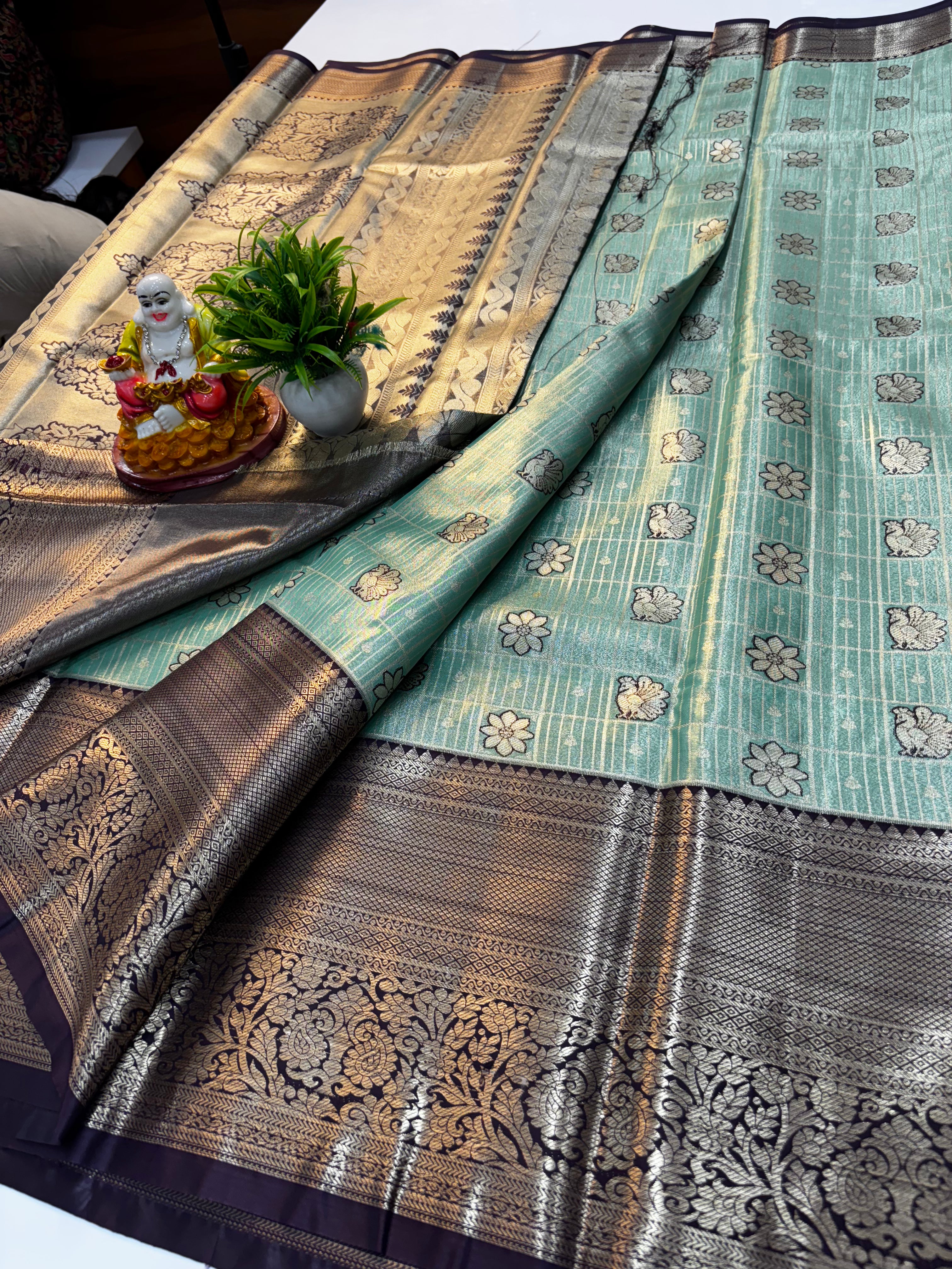 semi Kanchivaram Silk Saree with Rich Pallu