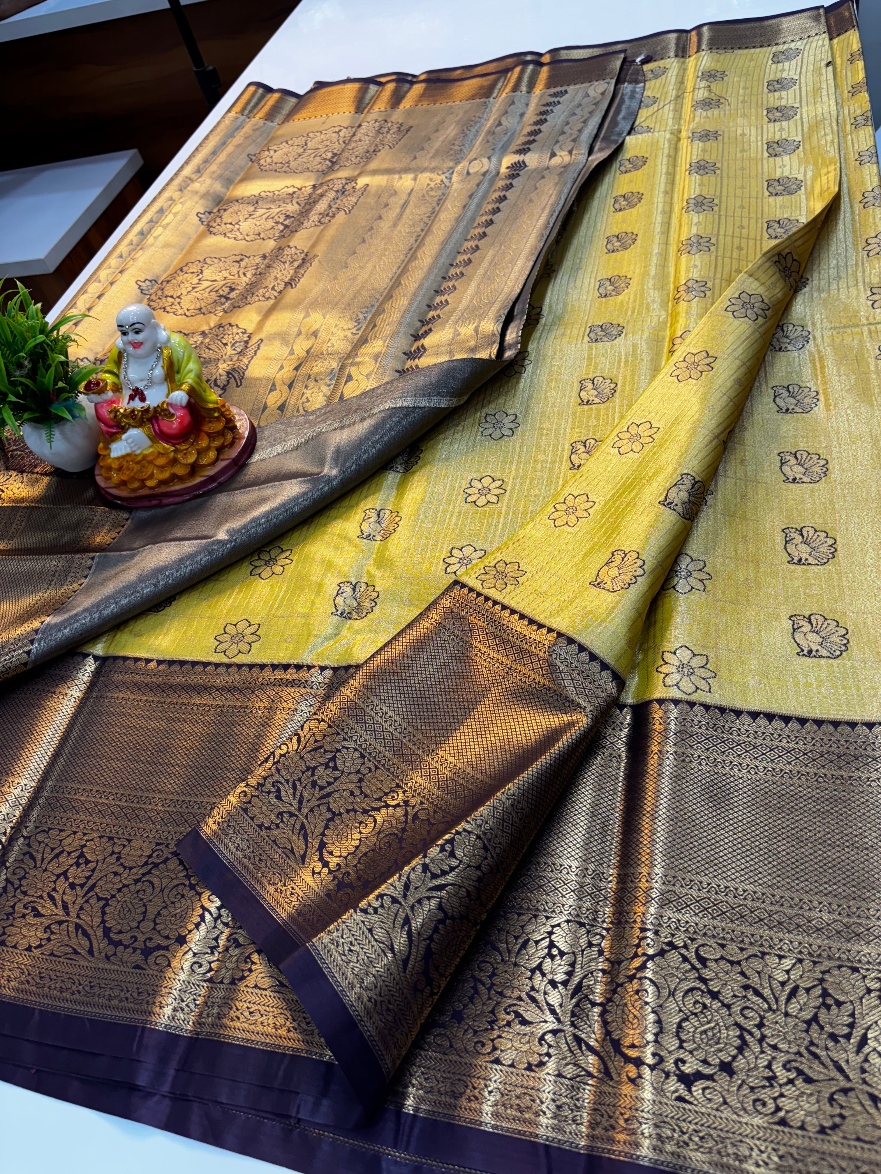 semi Kanchivaram Silk Saree with Rich Pallu