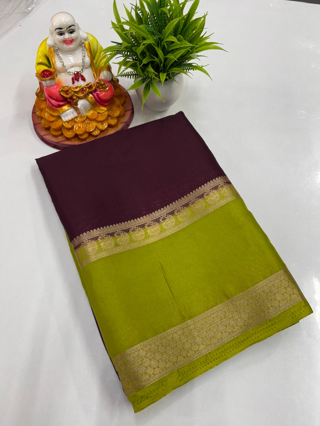Mysore Crepe Silk Saree with Mango Bentex Border – By Padmavathi Silks & Sarees