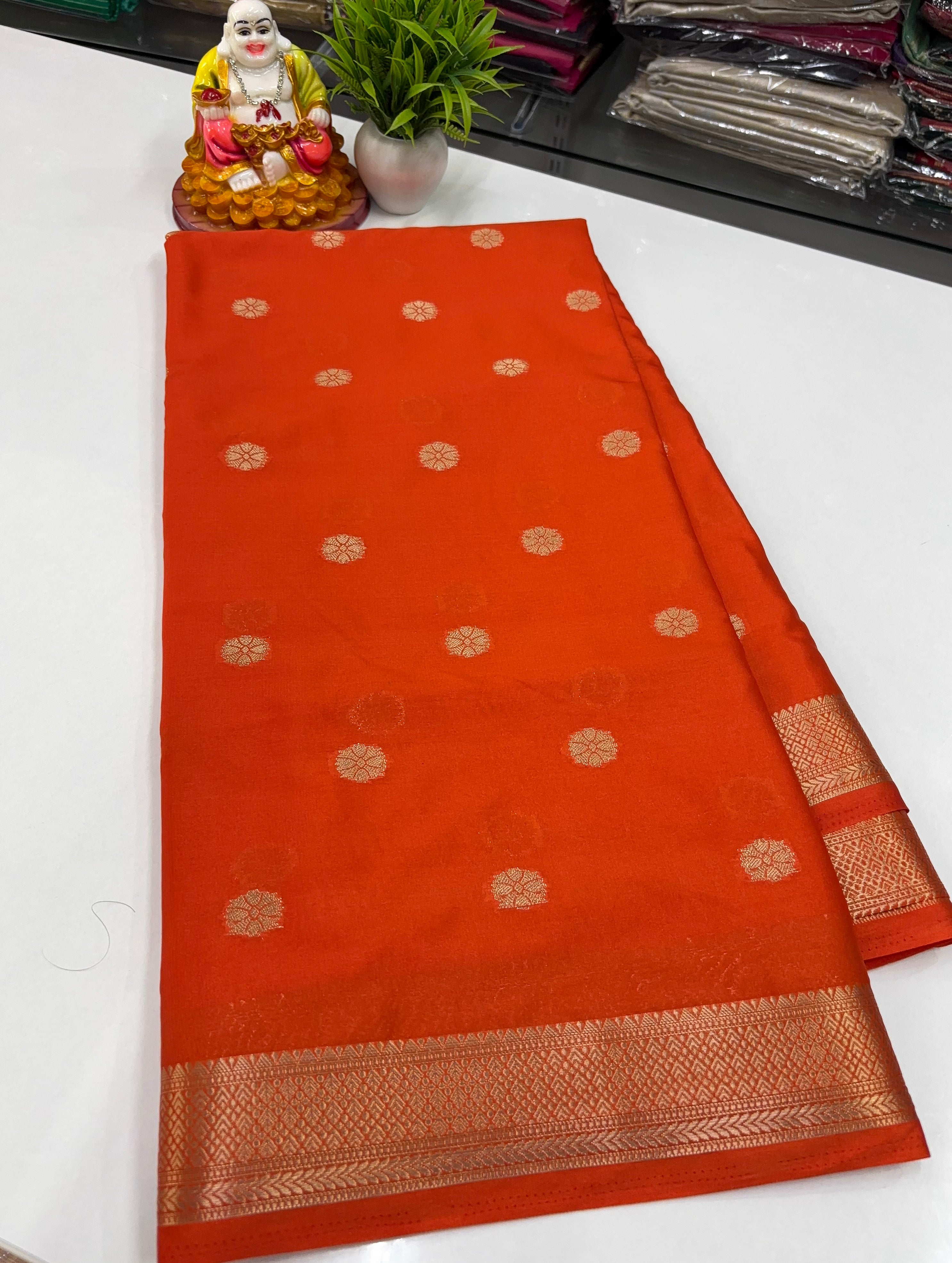 Mysore Crepe Silk Saree with Beautiful Flower Buttas – Padmavathi Silks & Sarees